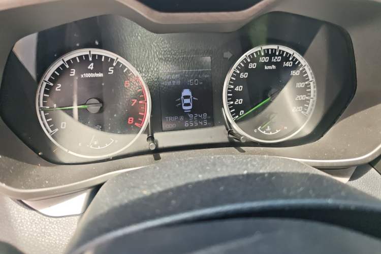 Used Haima M3 2016 1.5L Manual Comfort Model with Sunroof Odometer Close Up