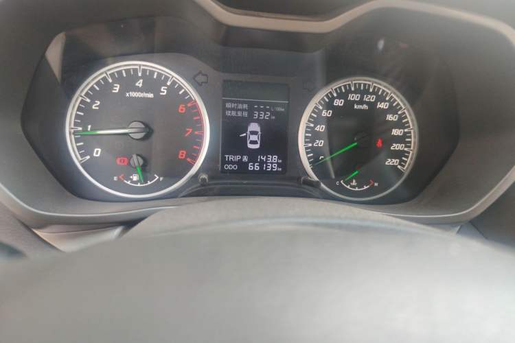 Used Haima M3 2016 1.5L Manual Comfort Model Odometer Close Up