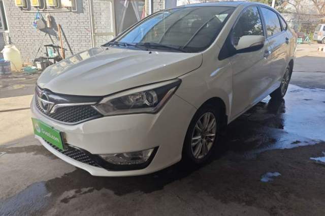 Used Haima M3 2016 1.5L Manual Comfort Model with Sunroof