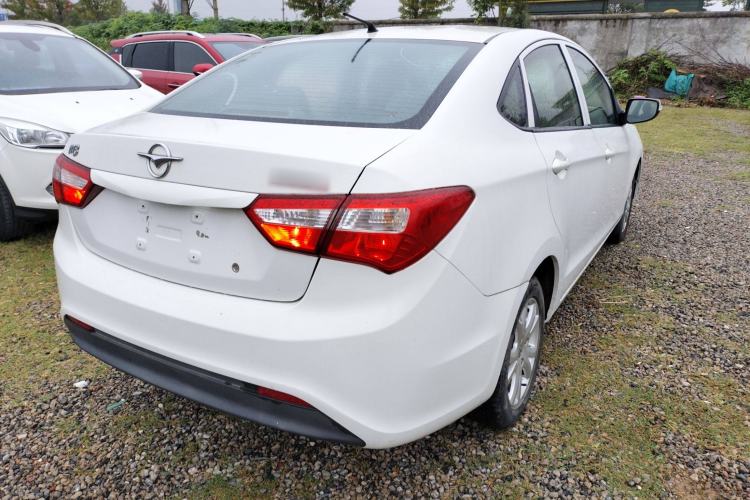 Used Haima M3 2016 1.5L Manual Fashion Edition Rear Right 45 Deg