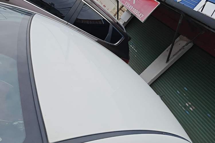 Used Haima M3 2016 1.5L Manual Comfort Model Roof