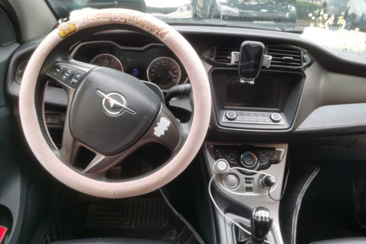 Used Haima M3 2016 1.5L Manual Smart Luxury Edition Steering Wheel