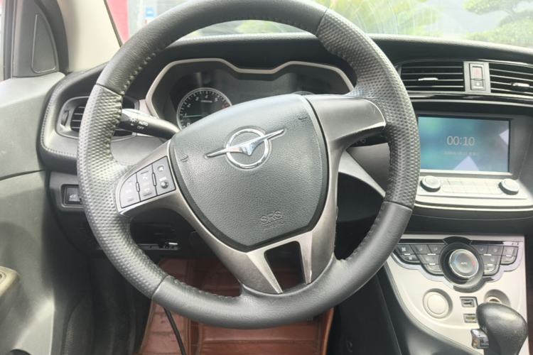 Used Haima M3 2016 1.5L CVT Smart Comfort Version Steering Wheel