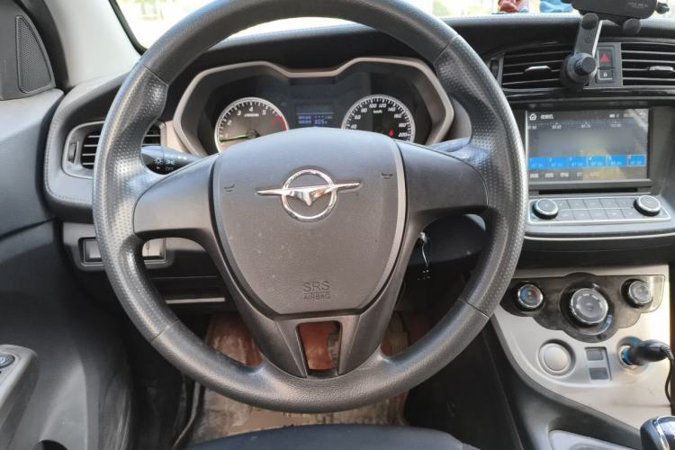 Used Haima M3 2016 1.5L Manual Fashion Edition Steering Wheel