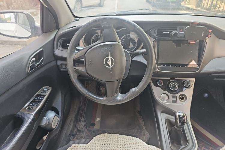 Used Haima M3 2016 1.5L Manual Fashion Edition Steering Wheel