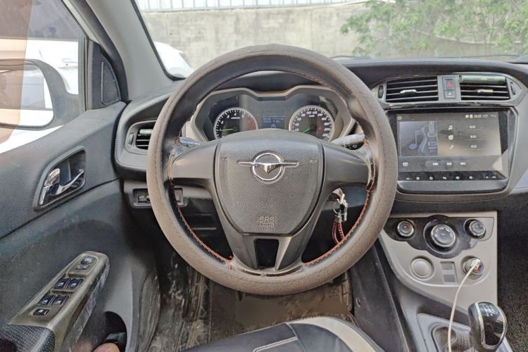 Used Haima M3 2016 1.5L Manual Comfort Model Steering Wheel