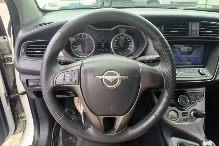 Used Haima M3 2016 1.5L Manual Smart Comfort Edition Steering Wheel