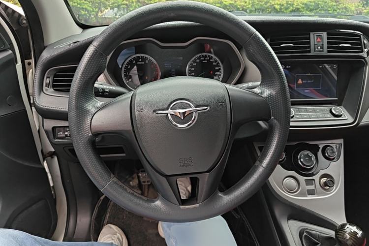 Used Haima M3 2016 1.5L Manual Comfort Model Steering Wheel