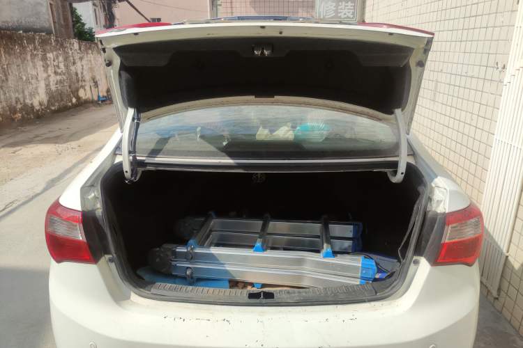 Used Haima M3 2016 1.5L Manual Comfort Model Trunk