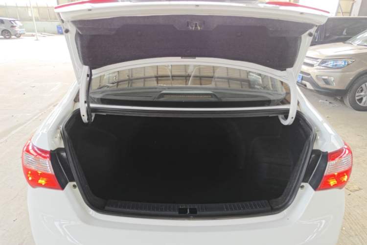 Used Haima M3 2016 1.5L Manual Comfort Model Trunk