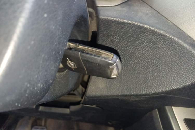Used Haima M3 2016 1.5L Manual Comfort Model Vehicle Key