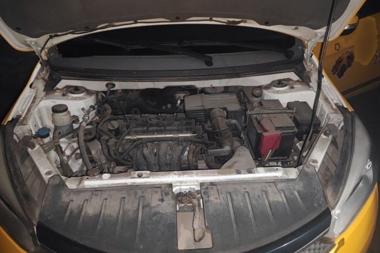Used Haima M3 2016 1.5L Manual Fashion Edition Engine Bay