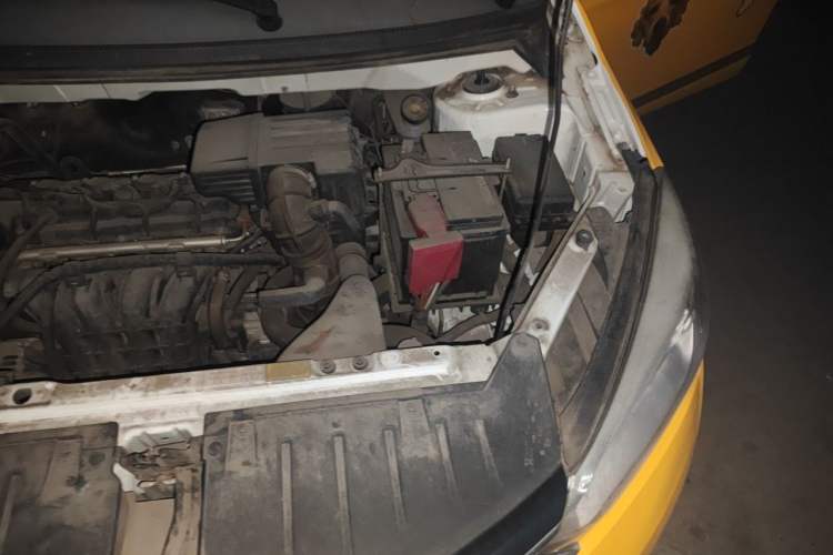 Used Haima M3 2016 1.5L Manual Fashion Edition Engine Bay Left