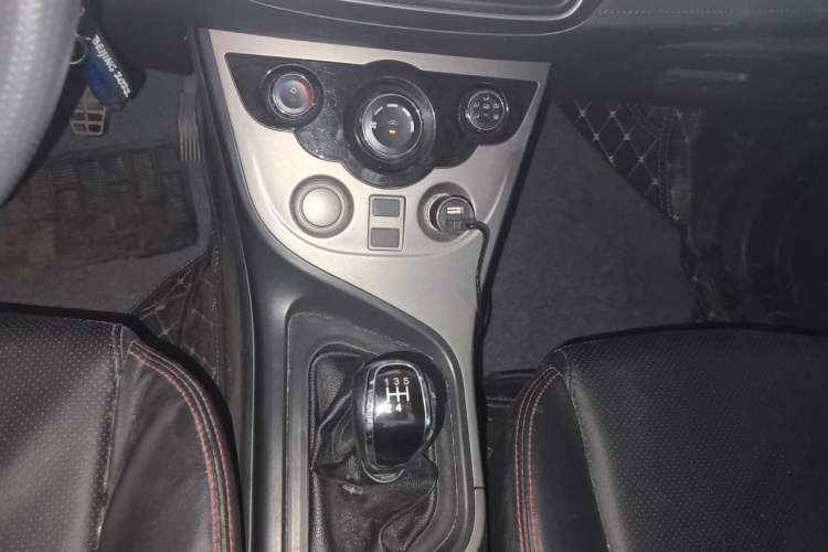 Used Haima M3 2017 1.5L Manual Comfort Model Audio And AC Panel