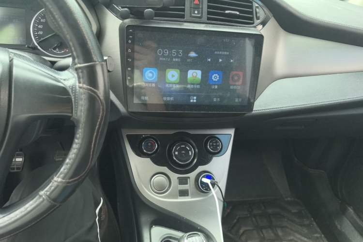 Used Haima M3 2017 1.5L Manual Comfort Model Audio And AC Panel