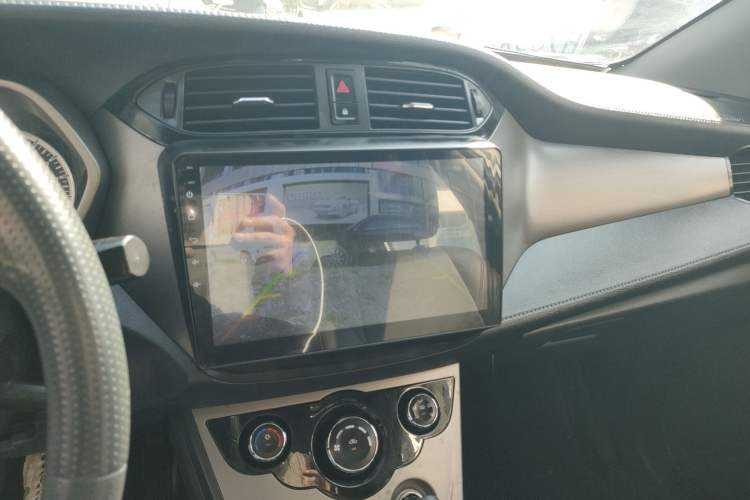 Used Haima M3 2017 1.5L Manual Comfort Model Audio And AC Panel