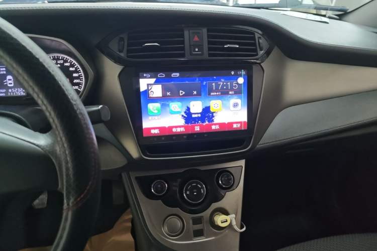 Used Haima M3 2017 1.5L Manual Fashion Edition Audio And AC Panel