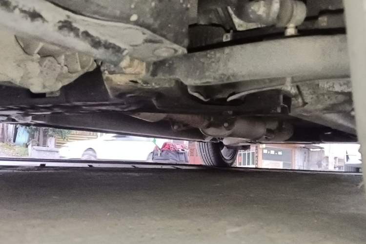 Used Haima M3 2017 1.5L Manual Fashion Edition Chassis Front Left