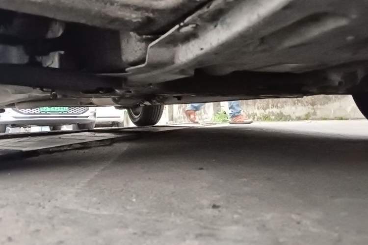 Used Haima M3 2017 1.5L Manual Fashion Edition Chassis Front Right