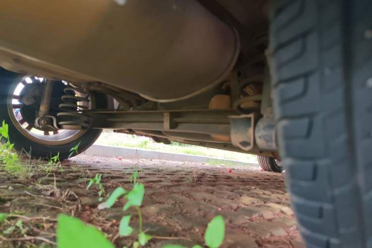 Used Haima M3 2017 1.5L Manual Fashion Edition Chassis Rear Right