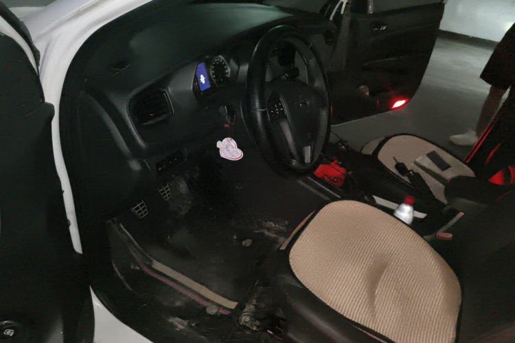 Used Haima M3 2017 1.5L Manual Luxury Version Driver Seat