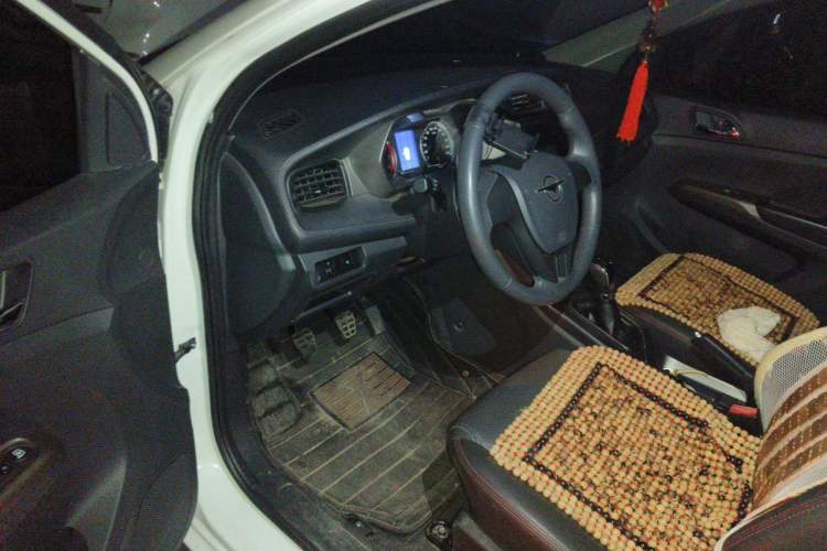 Used Haima M3 2017 1.5L Manual Comfort Model Driver Seat
