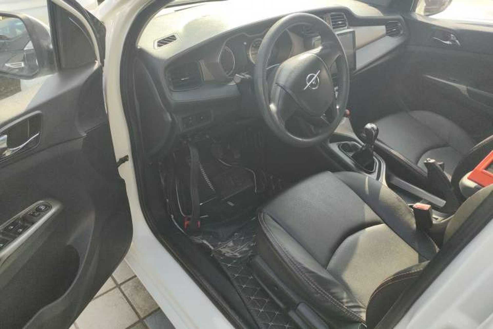Used Haima M3 2017 1.5L Manual Comfort Model Driver Seat