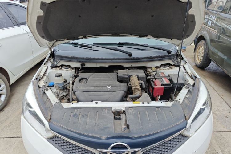 Used Haima M3 2017 1.5L Manual Luxury Version Engine Bay