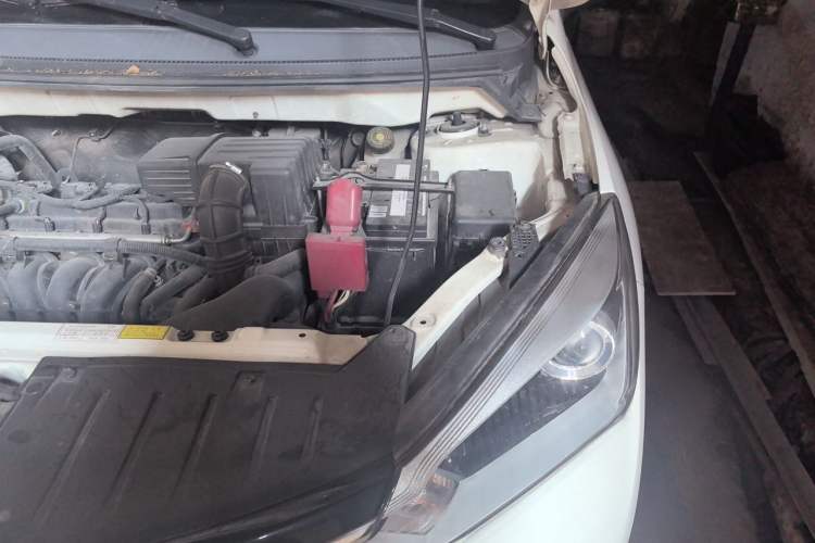 Used Haima M3 2017 1.5L Manual Comfort Model Engine Bay Left