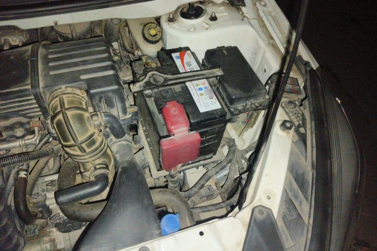 Used Haima M3 2017 1.5L Manual Comfort Model Engine Bay Left