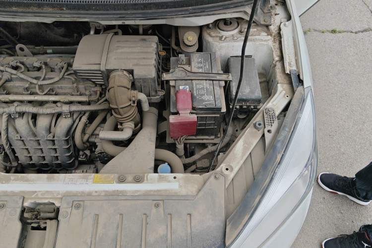 Used Haima M3 2017 1.5L Manual Fashion Edition Engine Bay Left