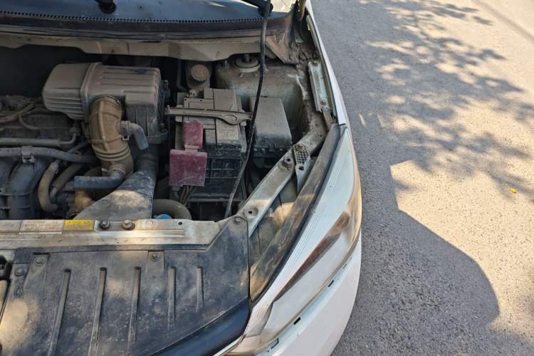 Used Haima M3 2017 1.5L Manual Fashion Edition Engine Bay Left
