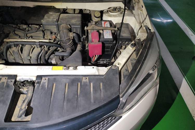 Used Haima M3 2017 1.5L Manual Luxury Version Engine Bay Left