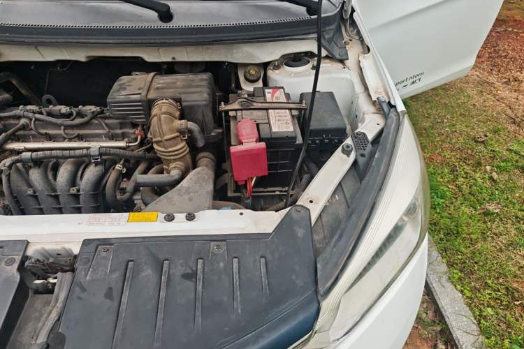 Used Haima M3 2017 1.5L Manual Fashion Edition Engine Bay Left