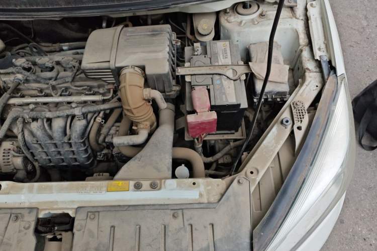 Used Haima M3 2017 1.5L Manual Fashion Edition Engine Bay Left