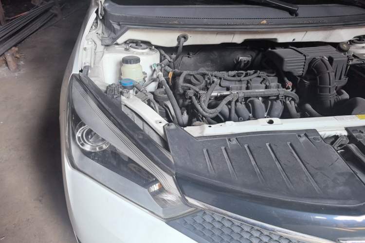 Used Haima M3 2017 1.5L Manual Comfort Model Engine Bay Right