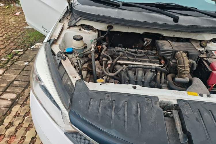 Used Haima M3 2017 1.5L Manual Fashion Edition Engine Bay Right