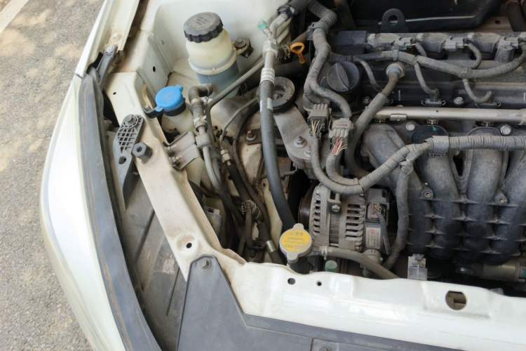Used Haima M3 2017 1.5L Manual Fashion Edition Engine Bay Right