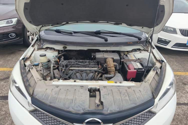 Used Haima M3 2017 1.5L Manual Fashion Edition Engine Bay