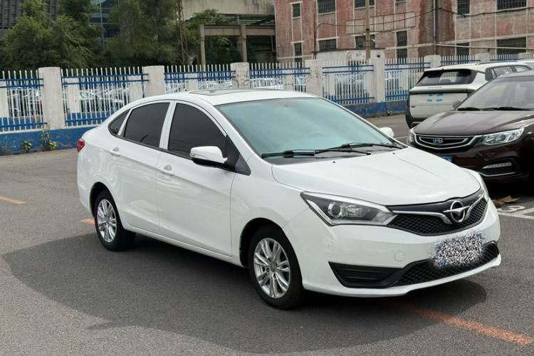Used Haima M3 2017 1.5L Manual Comfort Model Exterior 1