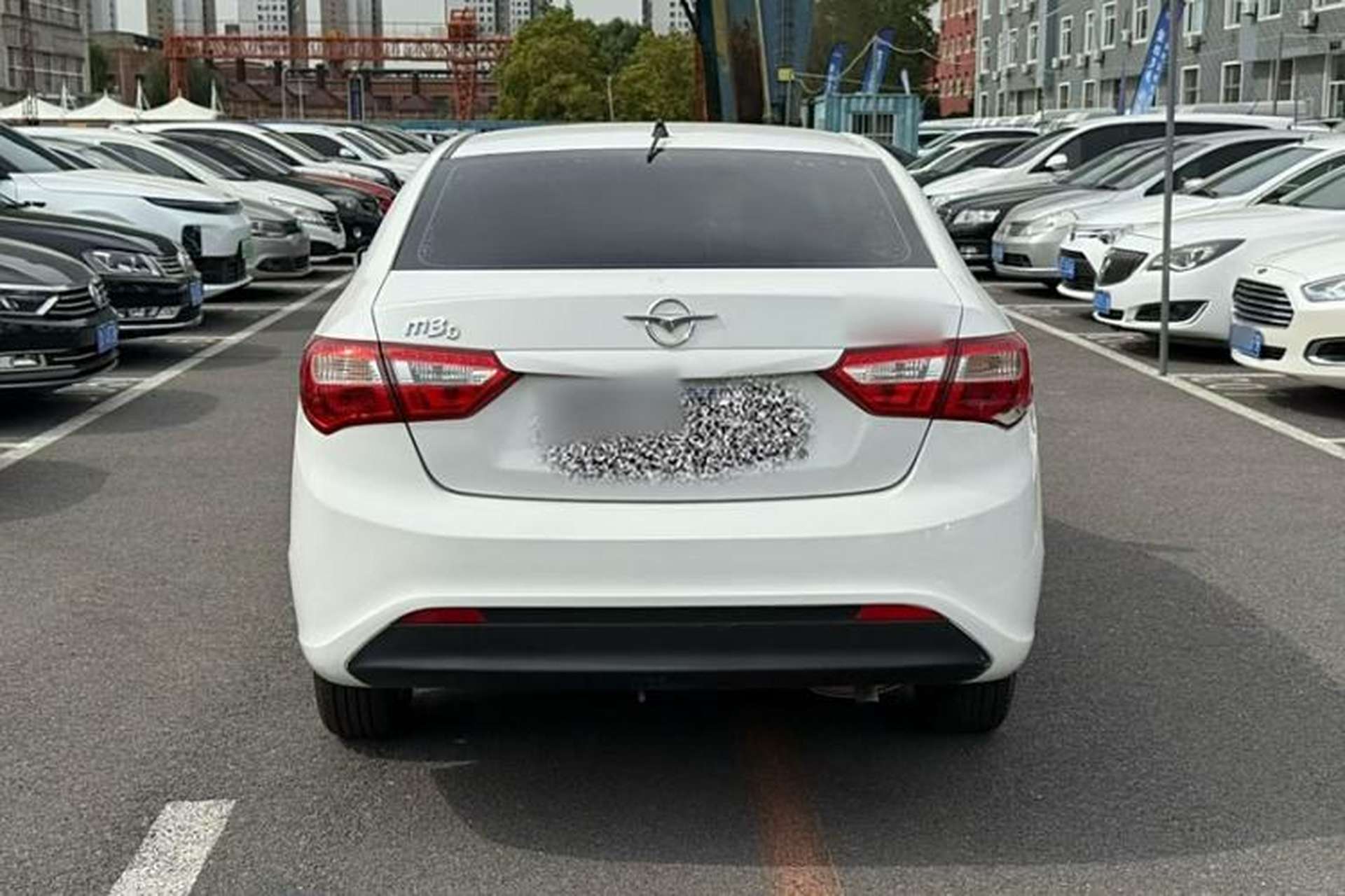 Used Haima M3 2017 1.5L Manual Comfort Model Exterior 4