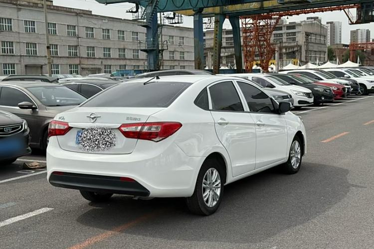Used Haima M3 2017 1.5L Manual Comfort Model Exterior 5
