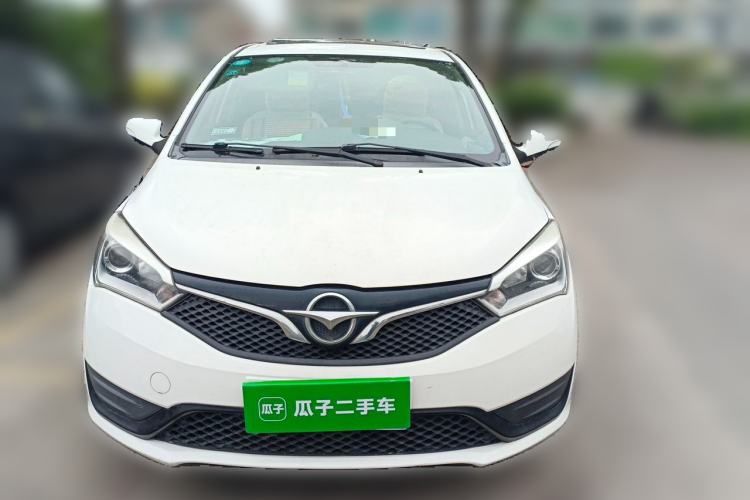 Used Haima M3 2017 1.5L Manual Comfort Model Front