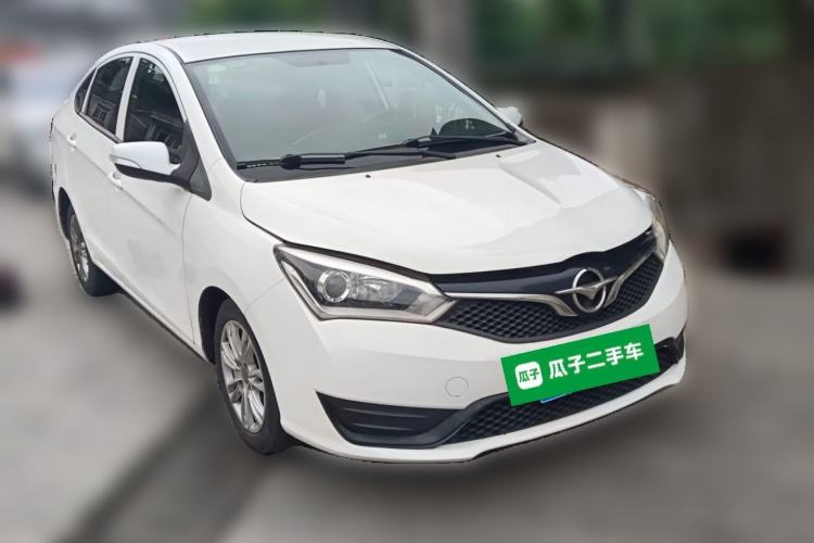 Used Haima M3 2017 1.5L Manual Fashion Edition Front Right 45 Deg
