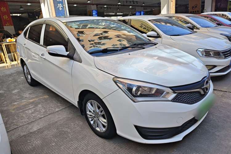 Used Haima M3 2017 1.5L Manual Comfort Model Front Right 45 Deg