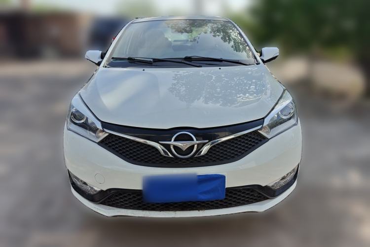 Used Haima M3 2017 1.5L Manual Luxury Version Front