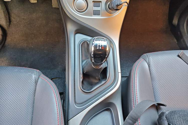 Used Haima M3 2017 1.5L Manual Comfort Model Gear Lever
