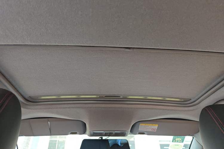 Used Haima M3 2017 1.5L Manual Comfort Model Headliner