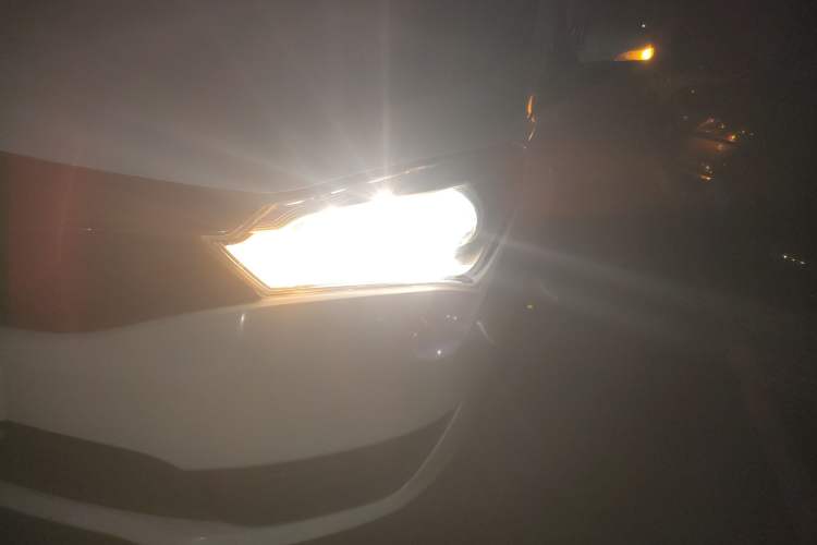 Used Haima M3 2017 1.5L Manual Comfort Model Left Front Headlight