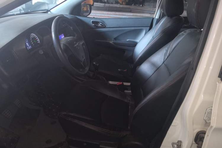 Used Haima M3 2017 1.5L Manual Comfort Model Left Front Seat